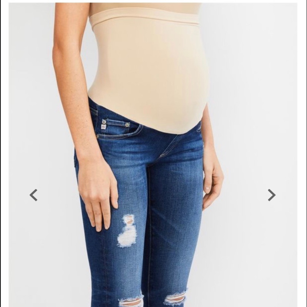 AG distressed Maternity Jeans size 29R